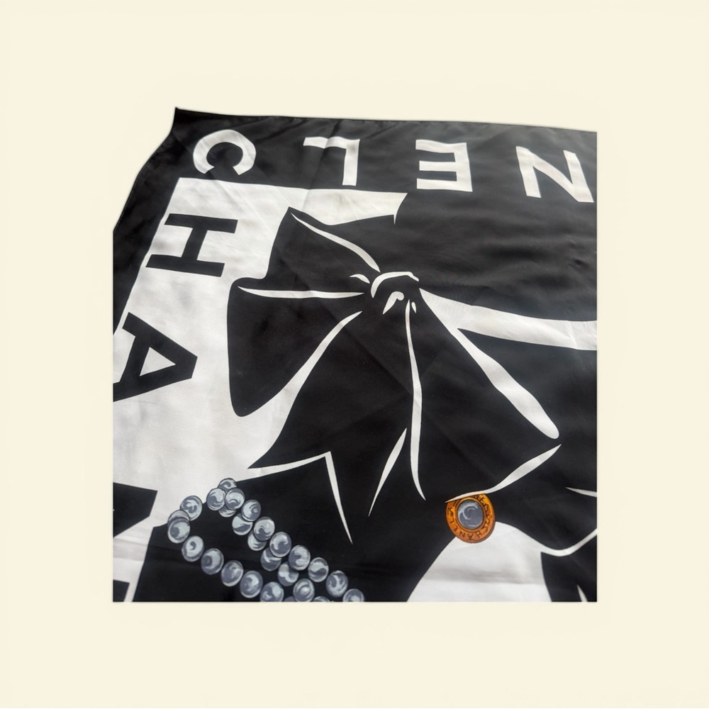 Vintage CHANEL Black, White and Gold Graphic Silk Scarf - Picture 3 of 11